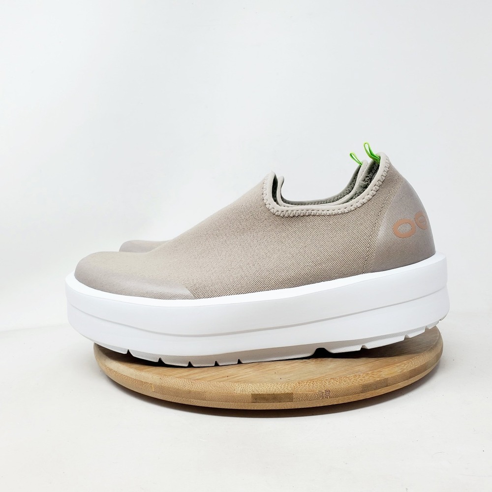 Oofos Oomg eeZee Shoes Womens 7 Slip On Recovery Chunky Sport Sneaker